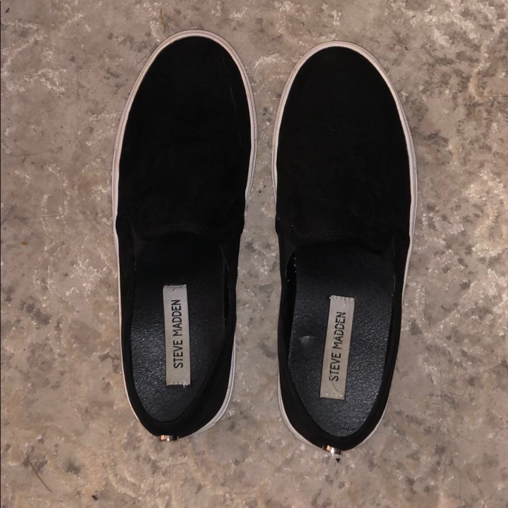 Steve Madden slip on sneakers